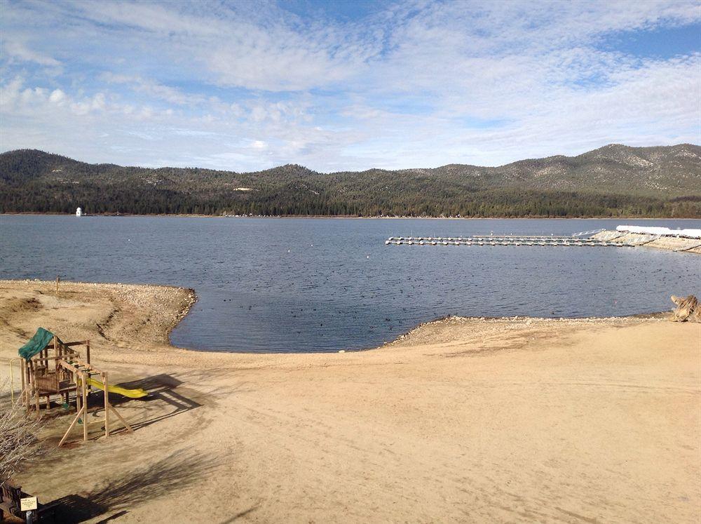 Hotel Marina Riviera Big Bear Lake Exterior photo